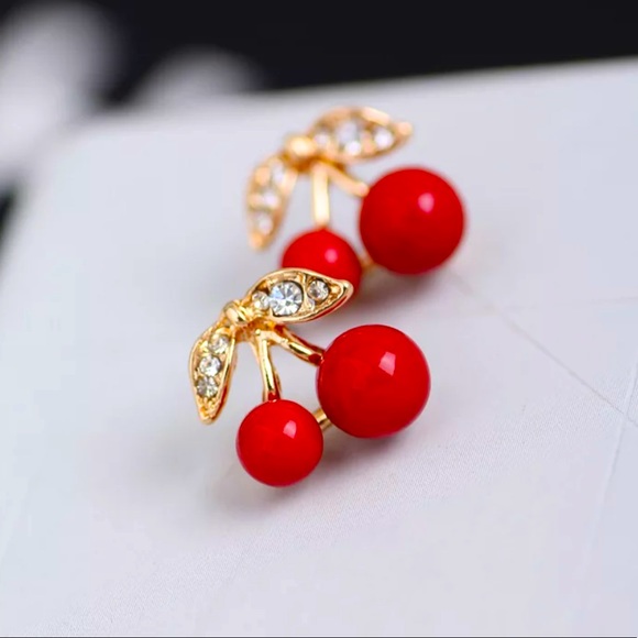 Jewelry - 🍒 Elegant Diamond Red Cherry Stud Earrings 🍒